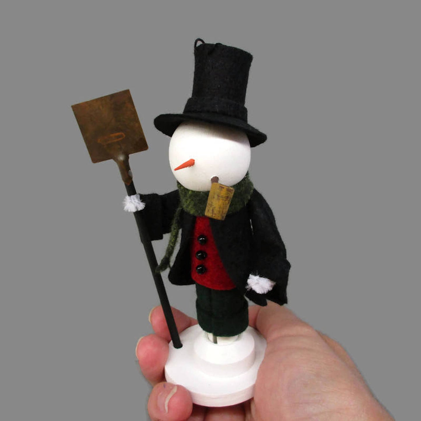 Snowman with Pipe